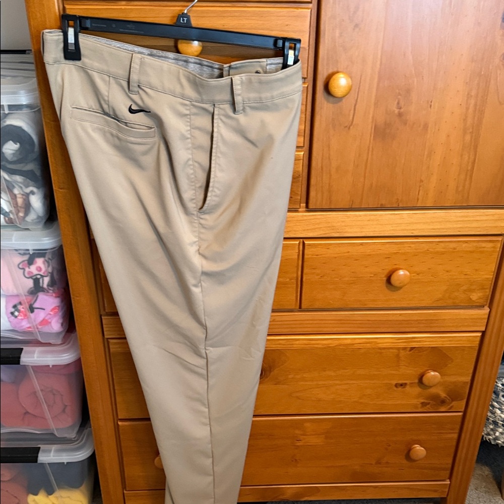 Nike golf khaki pants